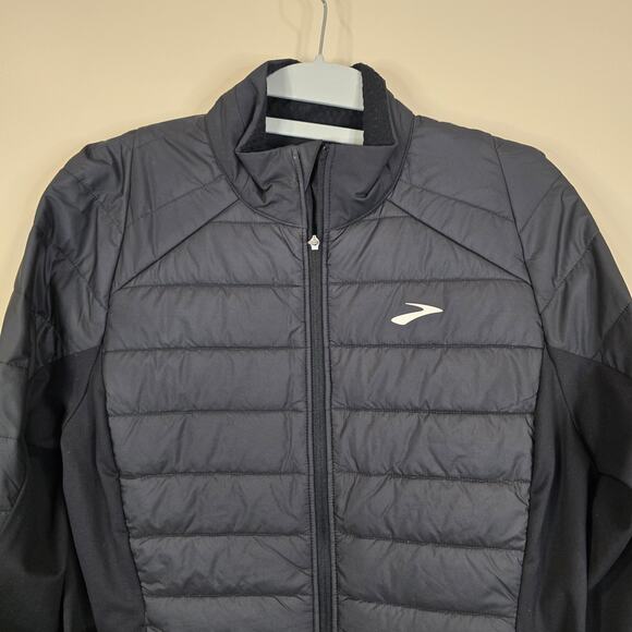 Women's Brooks Black "Shield Hybrid Jacket" Running Jacket | Size Medium - Picture 3 of 11